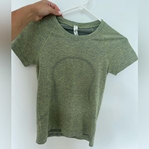 Lululemon Swiftly Short Sleeve Shirt